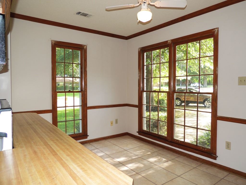 664 W White Rd, Collierville, TN 38017 photo 6