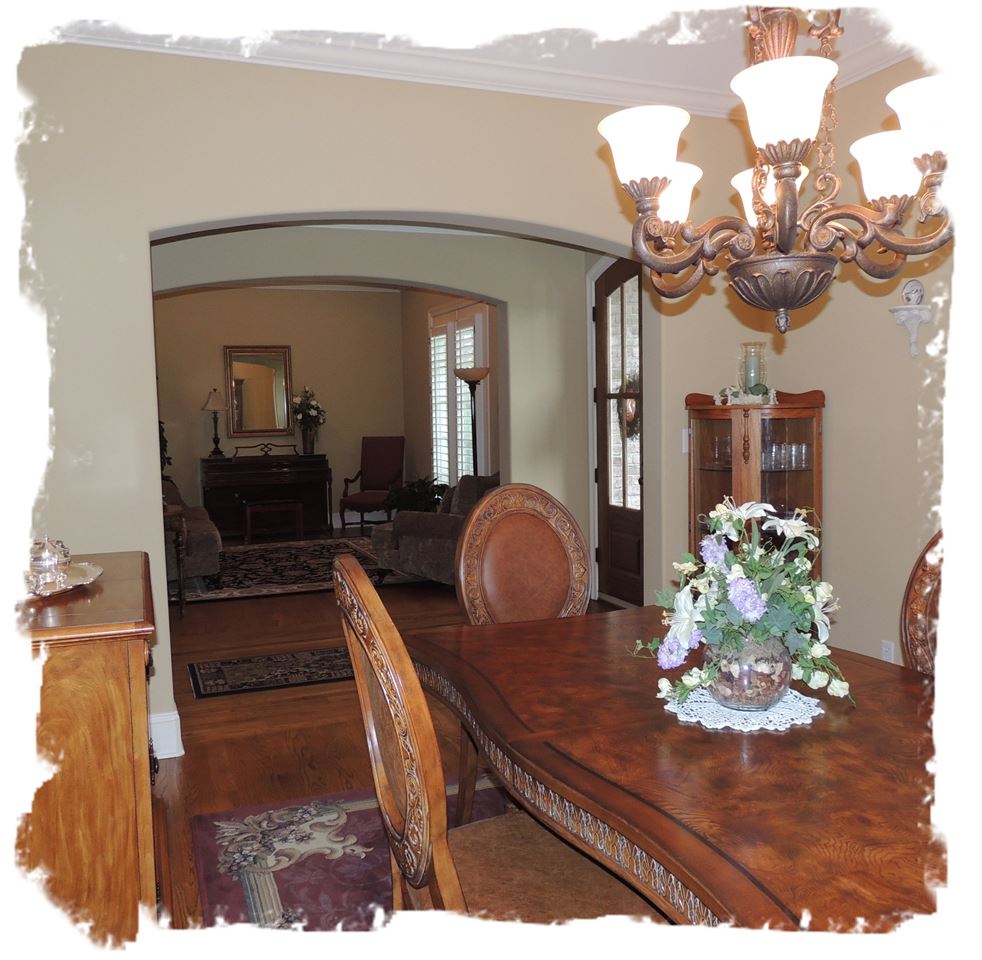 307 E Colbert St, Collierville, TN 38017 photo 7