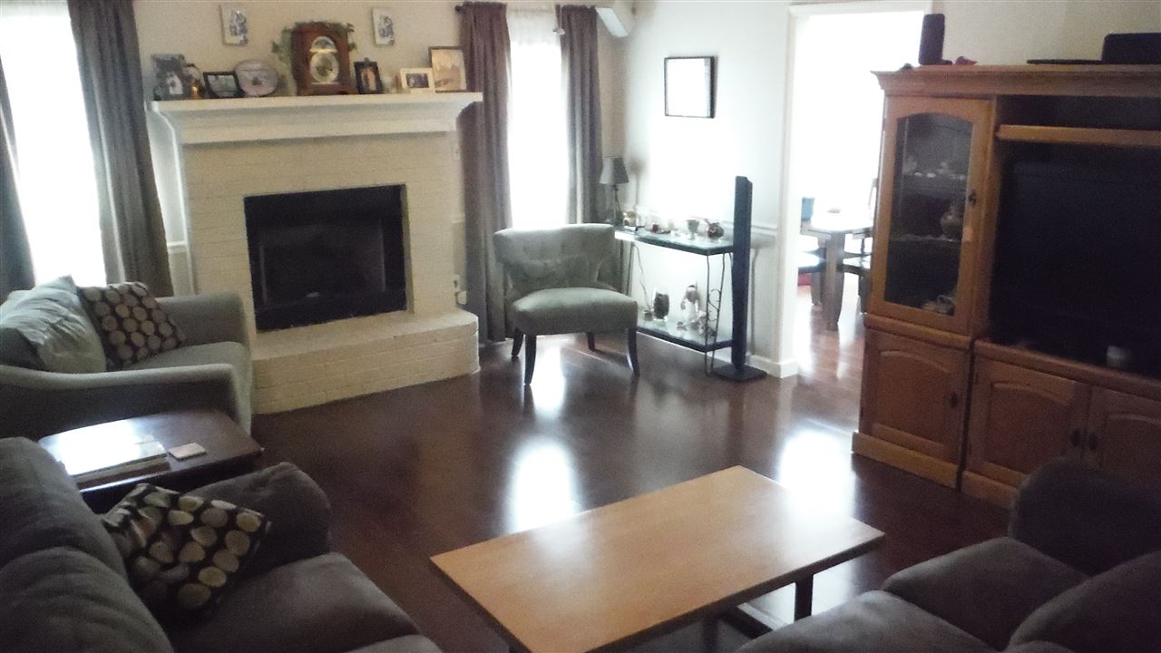 113 Andy Dr, Drummonds, TN 38023 photo 2