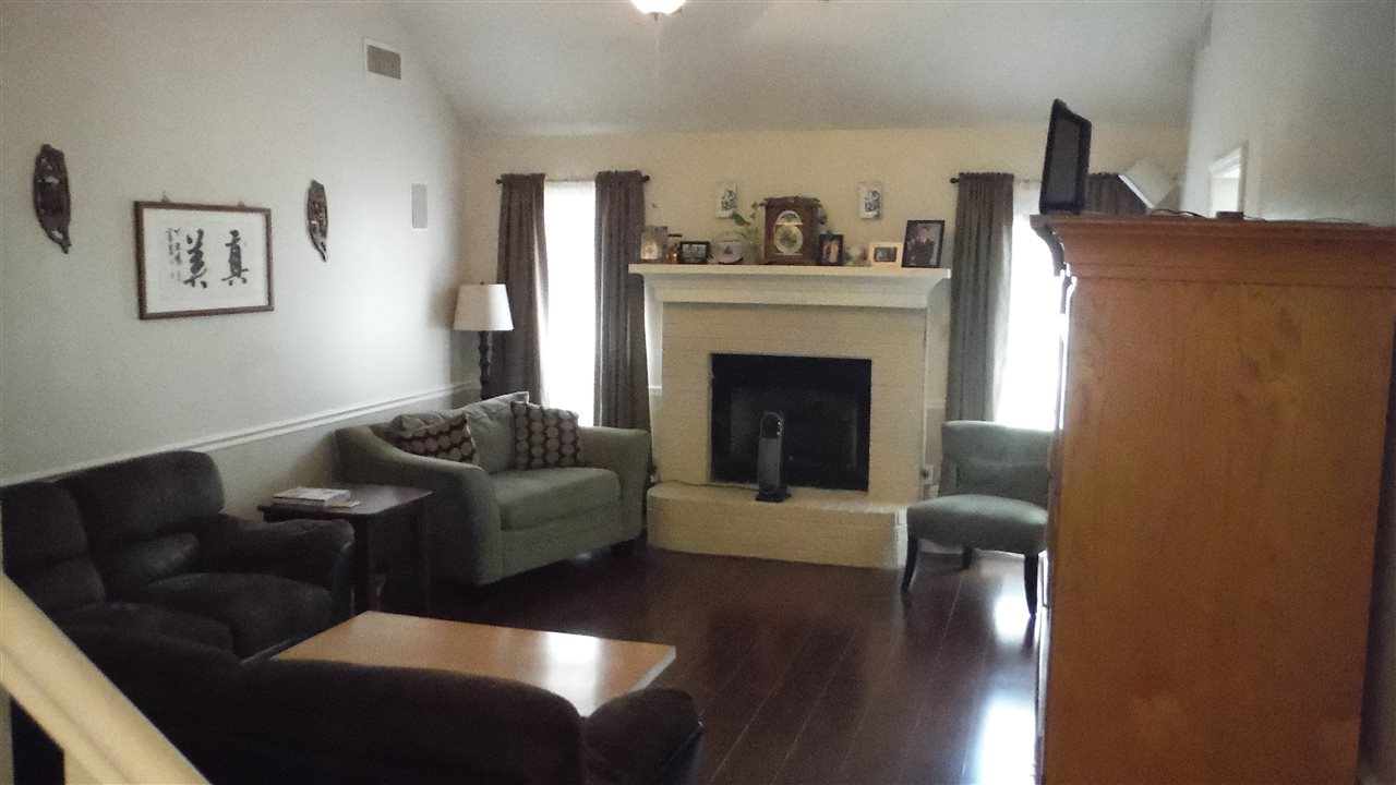 113 Andy Dr, Drummonds, TN 38023 photo 3