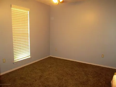 10424 Maplebrook Ln, Olive Branch, MS 38654 photo 10