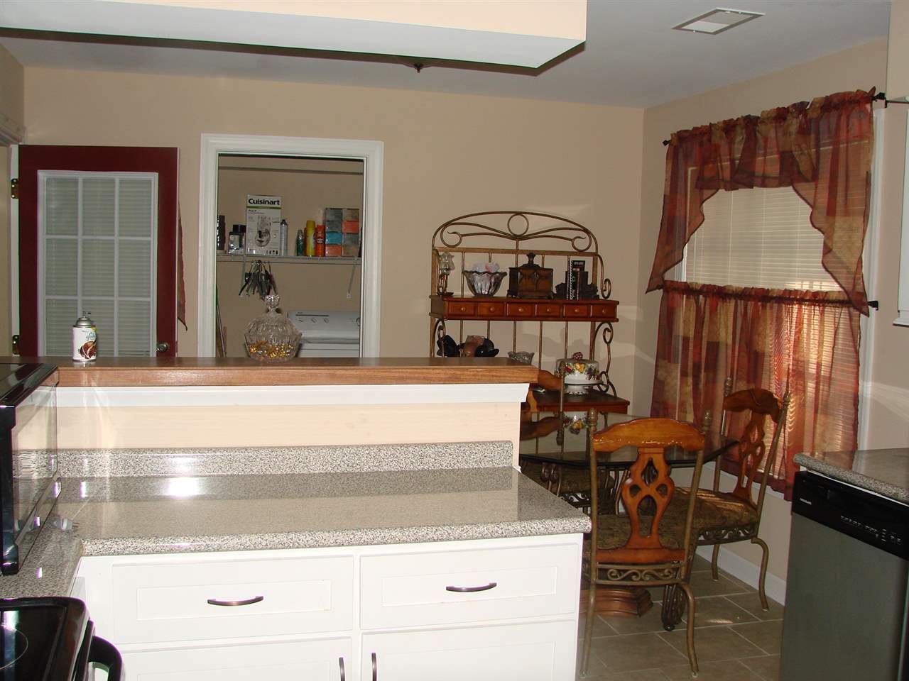 3702 Box Elder Cv, Memphis, TN 38115 photo 5