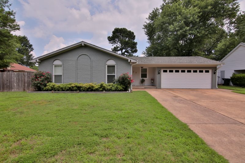 6348 Bardstown Rd, Bartlett, TN 38134 photo 3