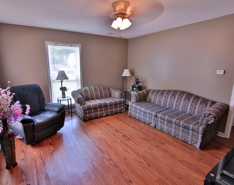 6348 Bardstown Rd, Bartlett, TN 38134 photo 4