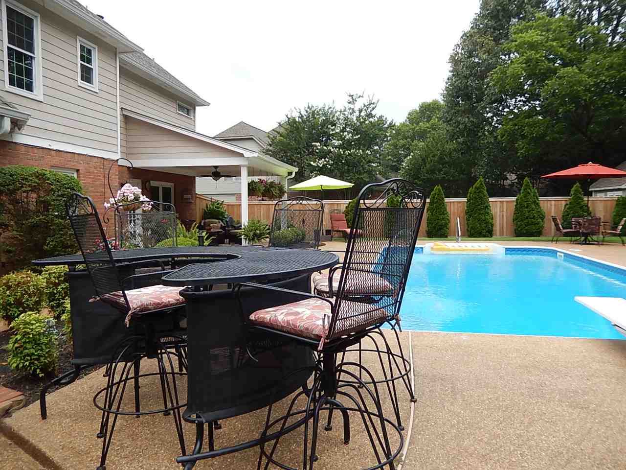 404 N Hound Hill Pl, Collierville, TN 38017 photo 3