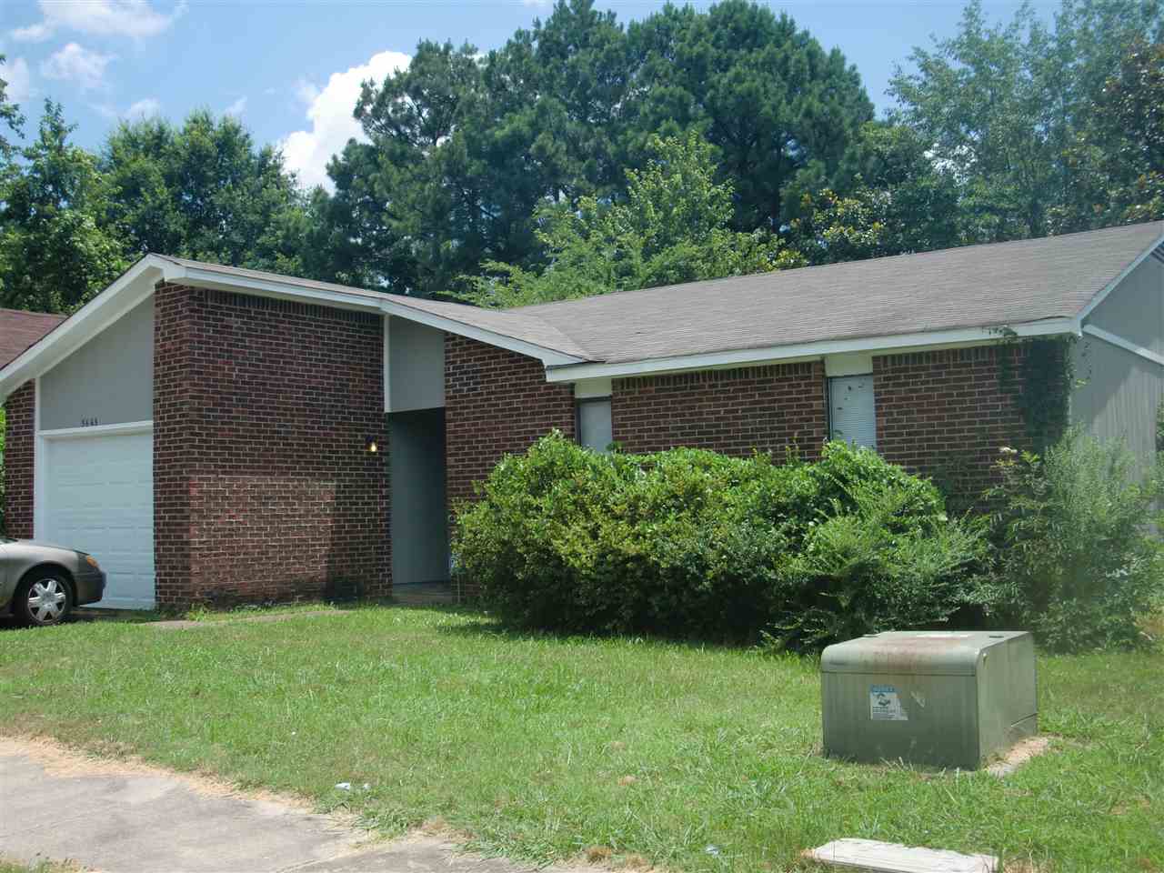 5665 Maple Tree Dr, Memphis, TN 38115 photo 2