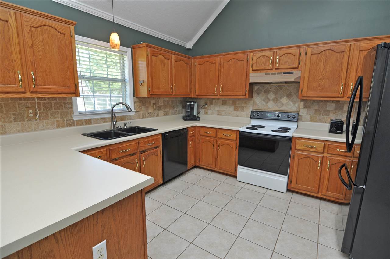 7313 Gail Dr, Bartlett, TN 38133 photo 10
