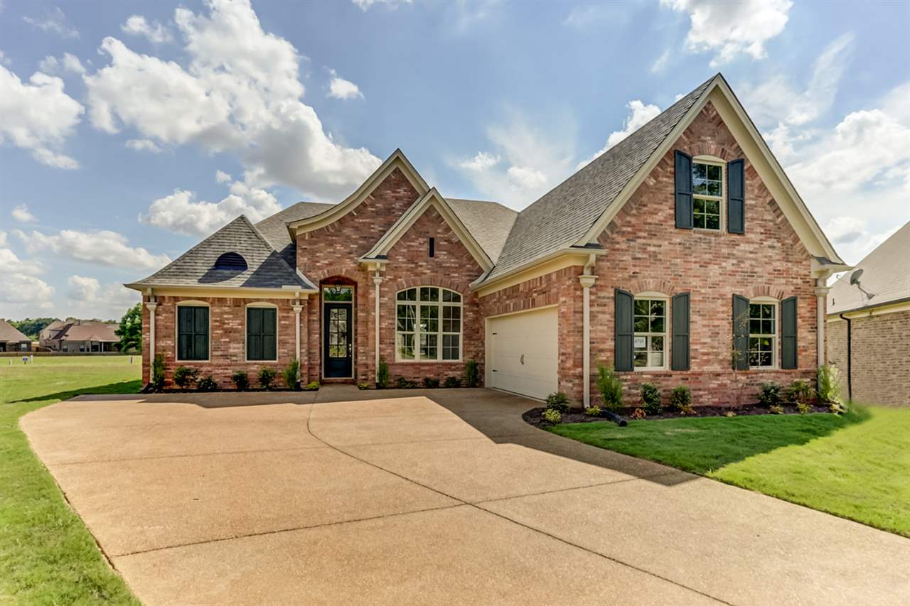 8739 Brunswick Forest Dr, Bartlett, TN 38133 photo 1