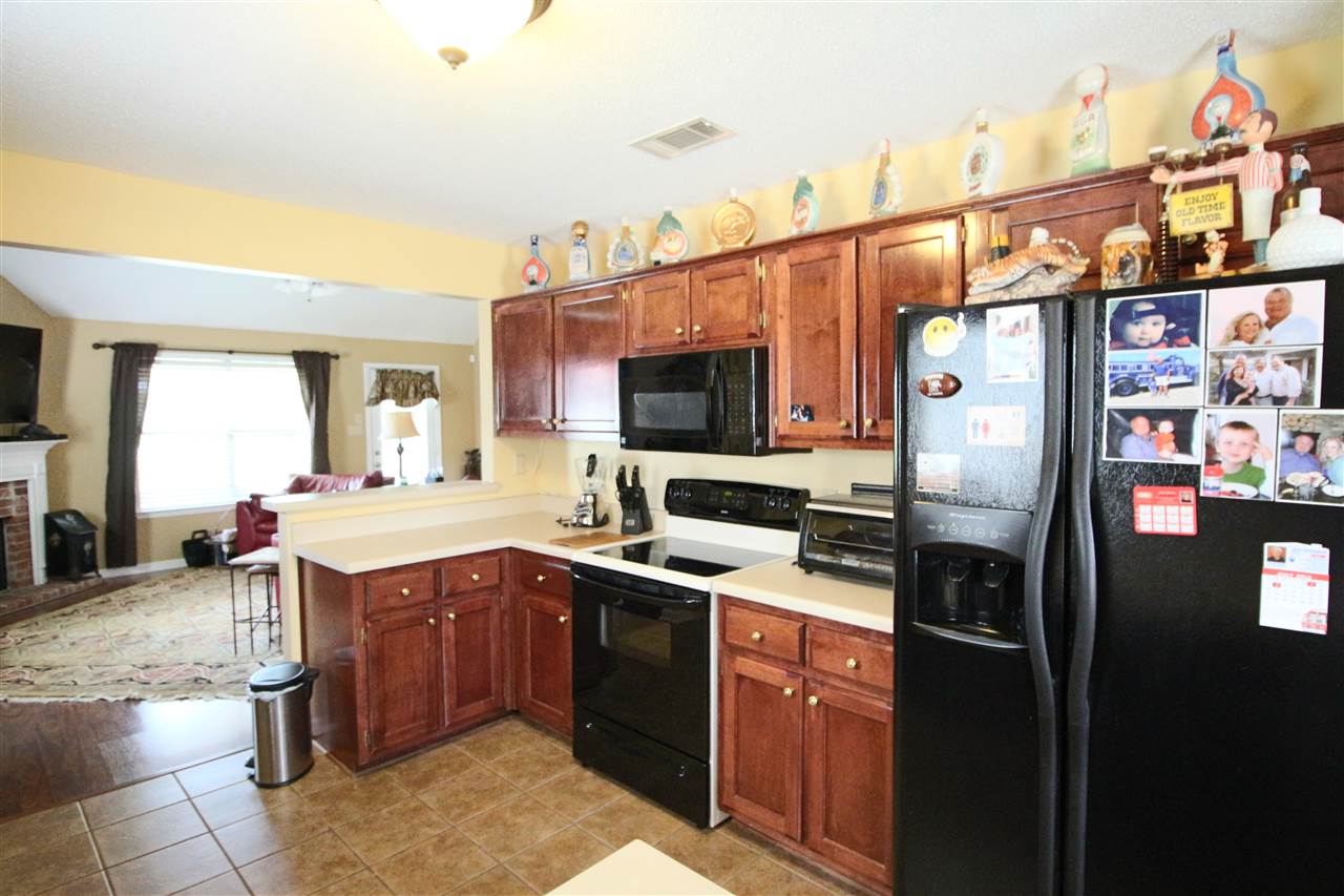 6237 Lake View Cv, Bartlett, TN 38135 photo 5