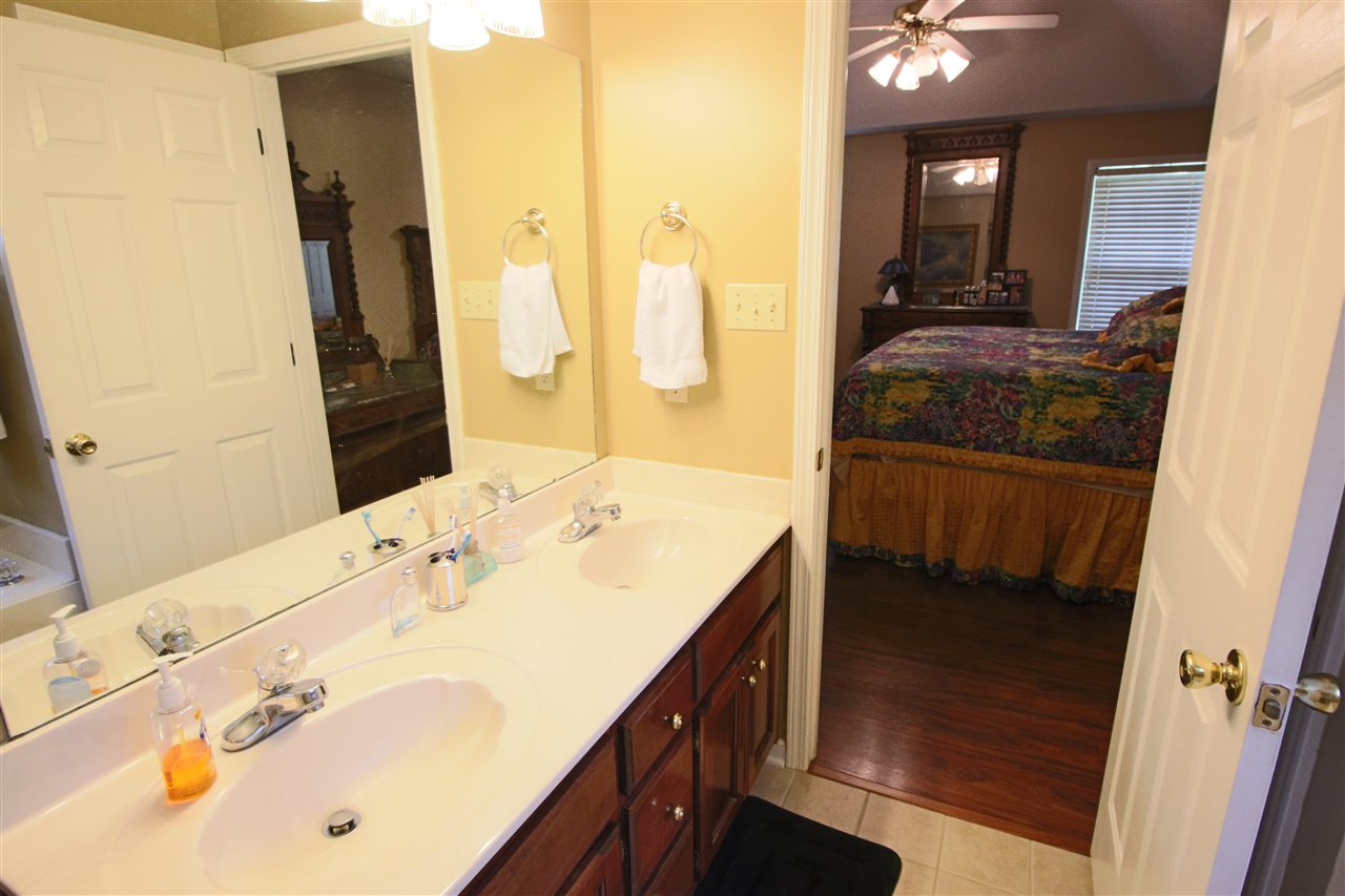 6237 Lake View Cv, Bartlett, TN 38135 photo 14