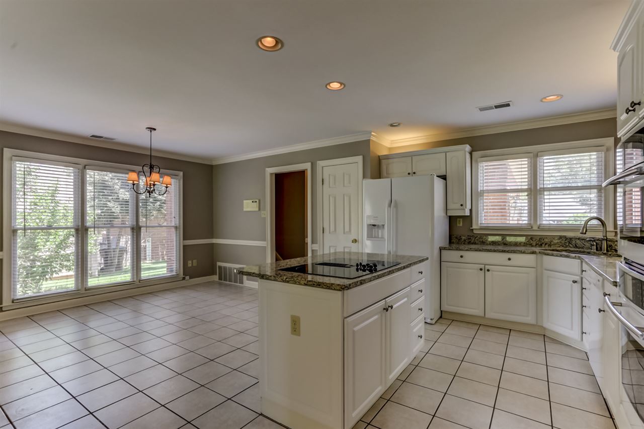 4061 Blackheath Dr, Bartlett, TN 38135 photo 8