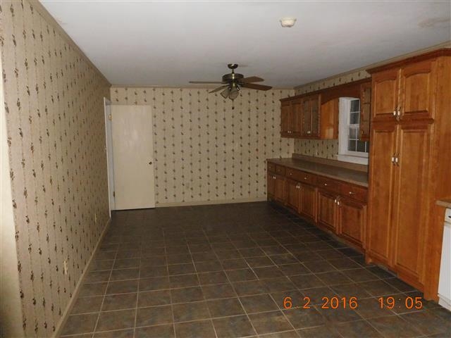 1922 Park Dr, Corinth, MS 38834 photo 9