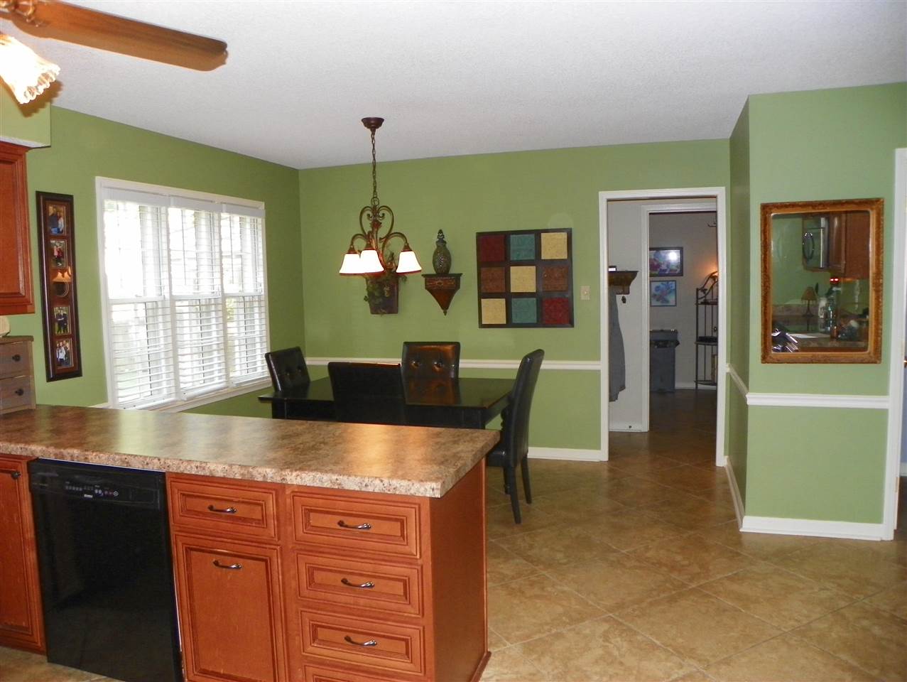 179 E Powell Rd, Collierville, TN 38017 photo 3