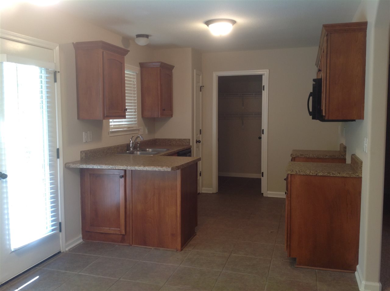 6602 Clingmans Cv, Bartlett, TN 38135 photo 3