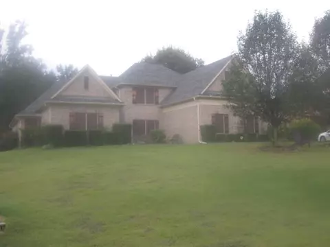 7622 Rigmoore Point St S, Olive Branch, MS 38654 photo 1
