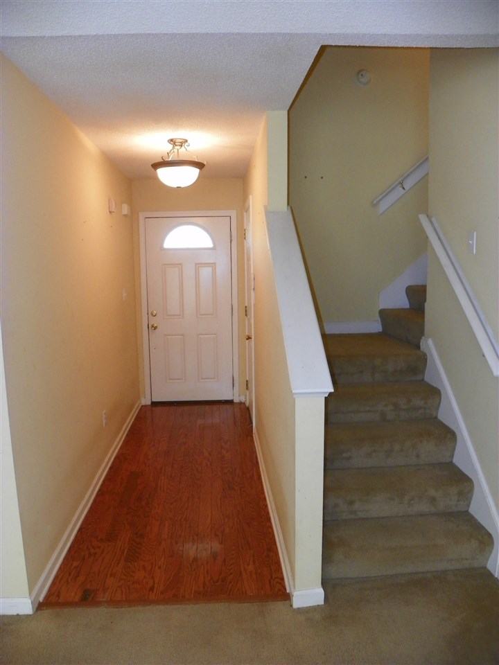 6475 Sandbourne Rd E, Olive Branch, MS 38654 photo 2