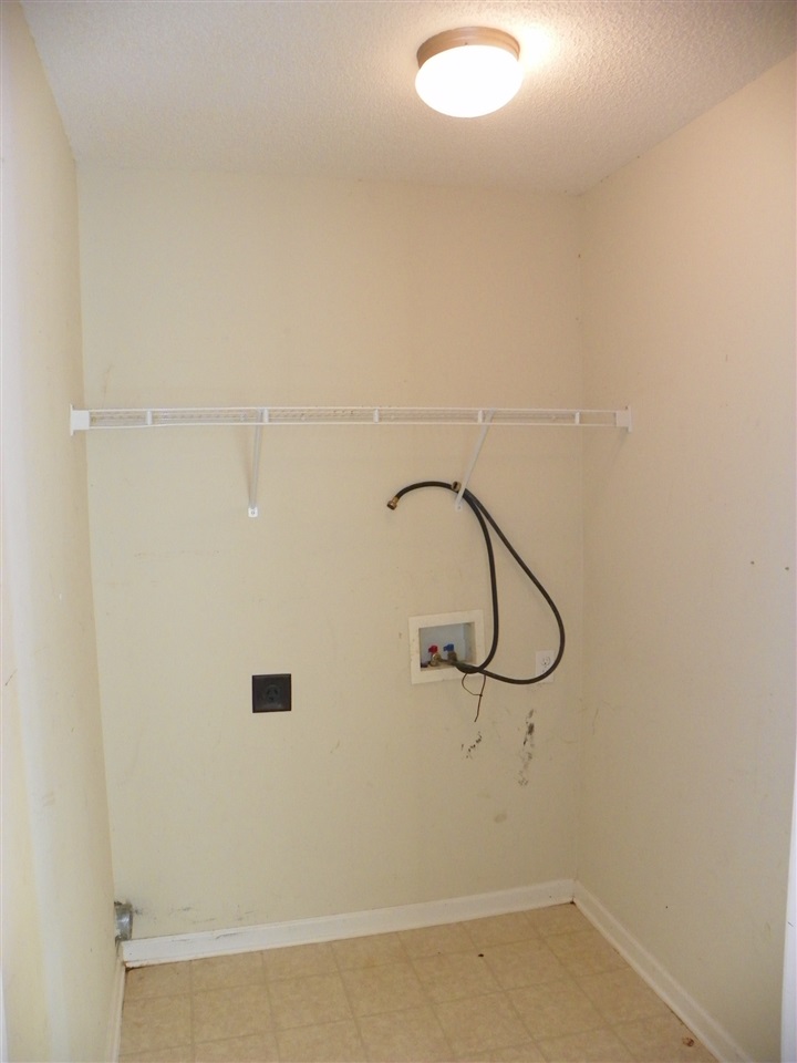 6475 Sandbourne Rd E, Olive Branch, MS 38654 photo 12