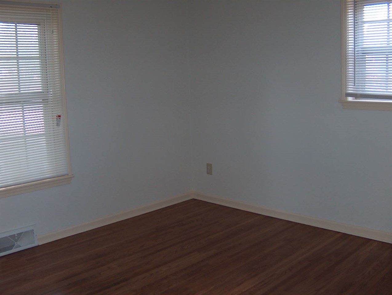 1198 E Holmes Rd, Memphis, TN 38116 photo 12