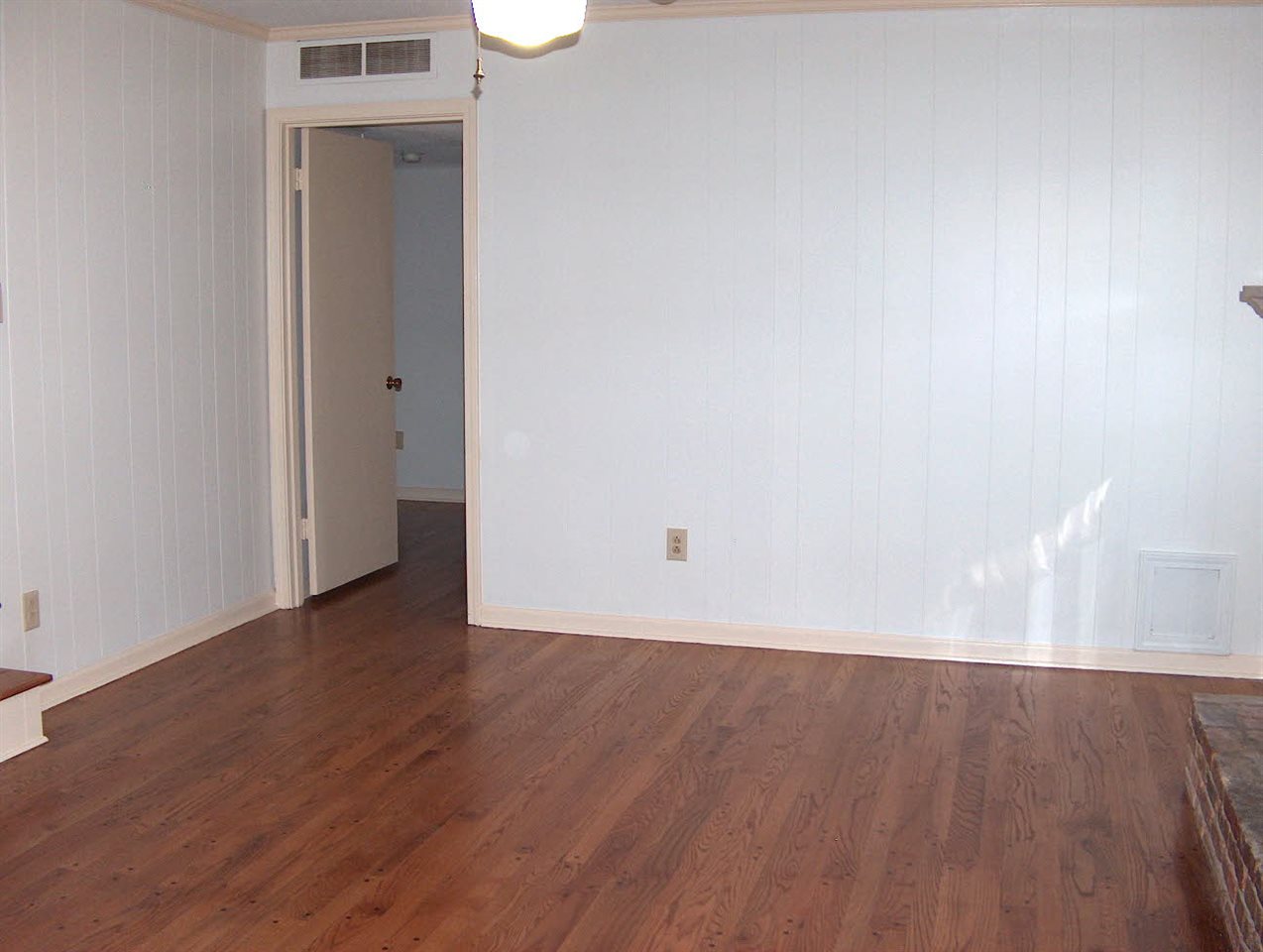 1198 E Holmes Rd, Memphis, TN 38116 photo 9