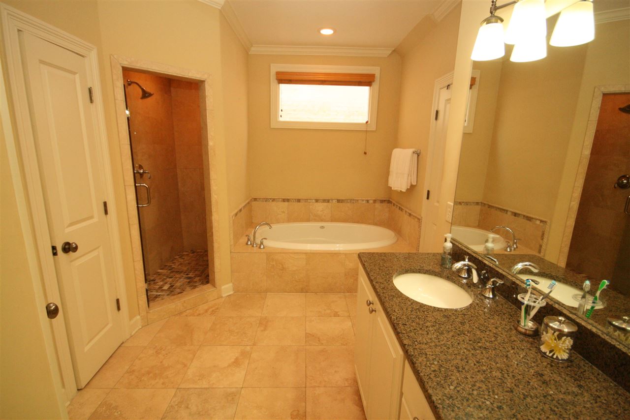 595 S Front St, Memphis, TN 38103 photo 13