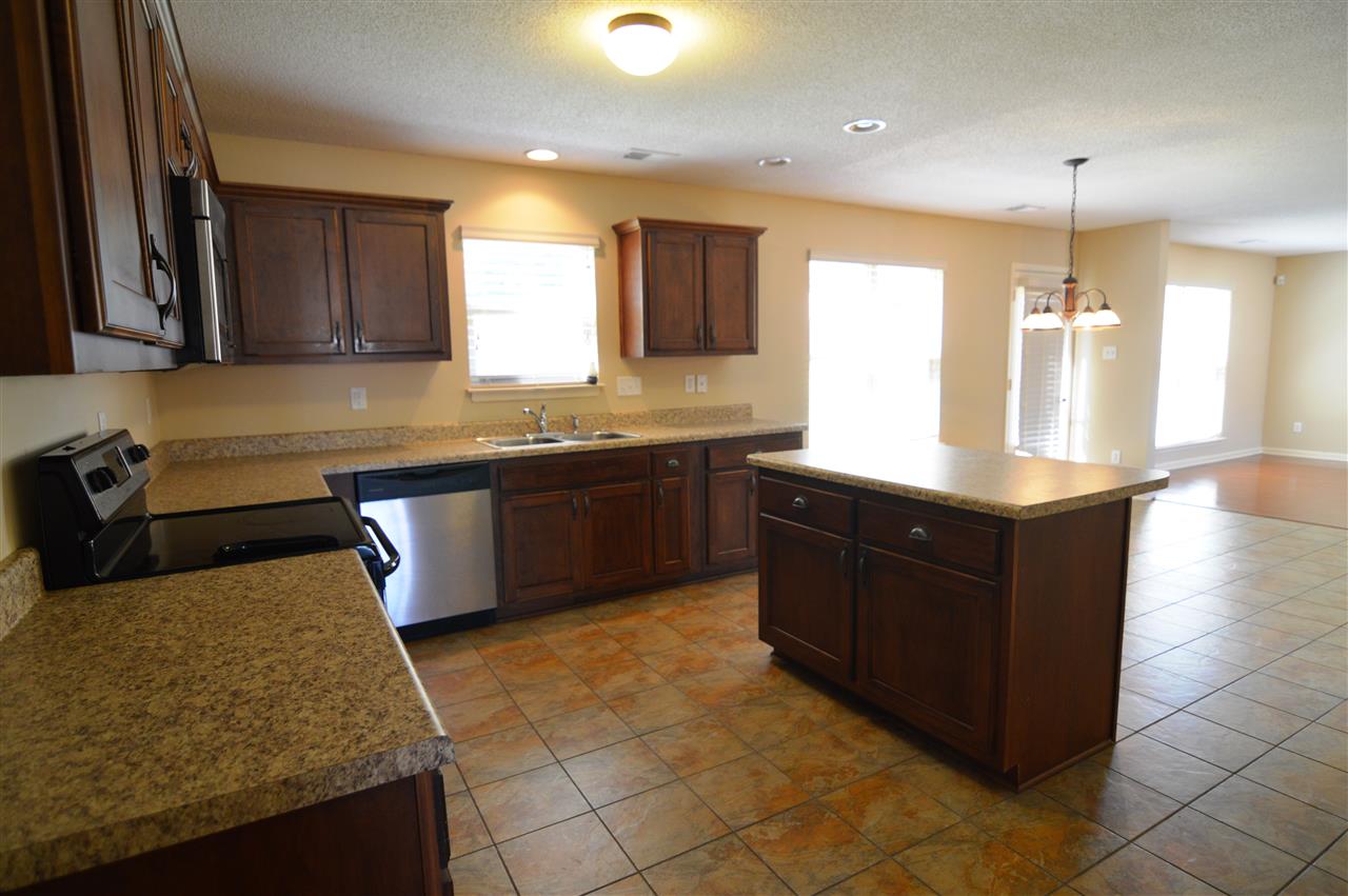 5980 Maher Valley Cv, Bartlett, TN 38135 photo 3