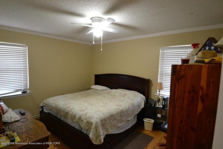 9075 Roberta St, Olive Branch, MS 38654 photo 15