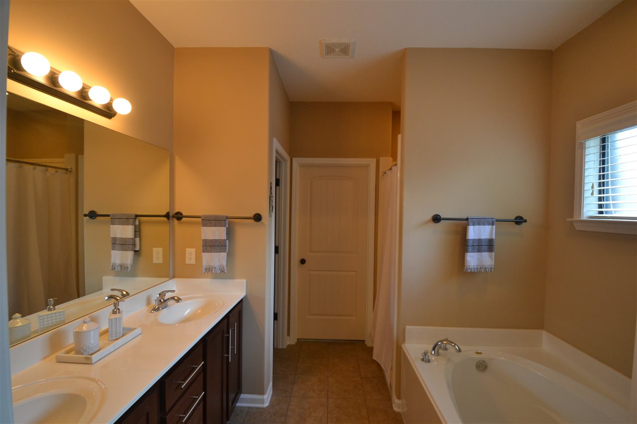 7710 Elpine Gray Dr, Arlington, TN 38002 photo 11