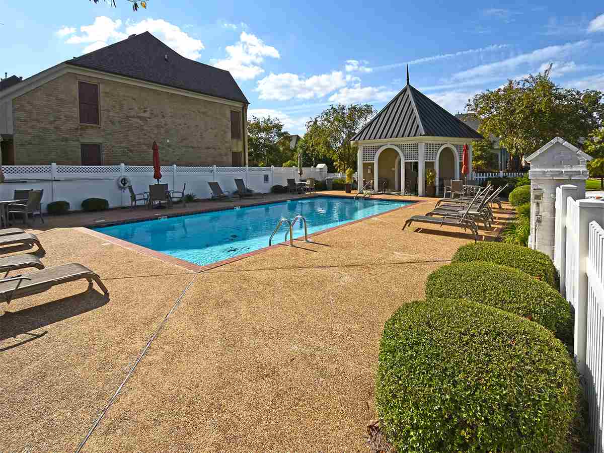 303 E Colbert St, Collierville, TN 38017 photo 24
