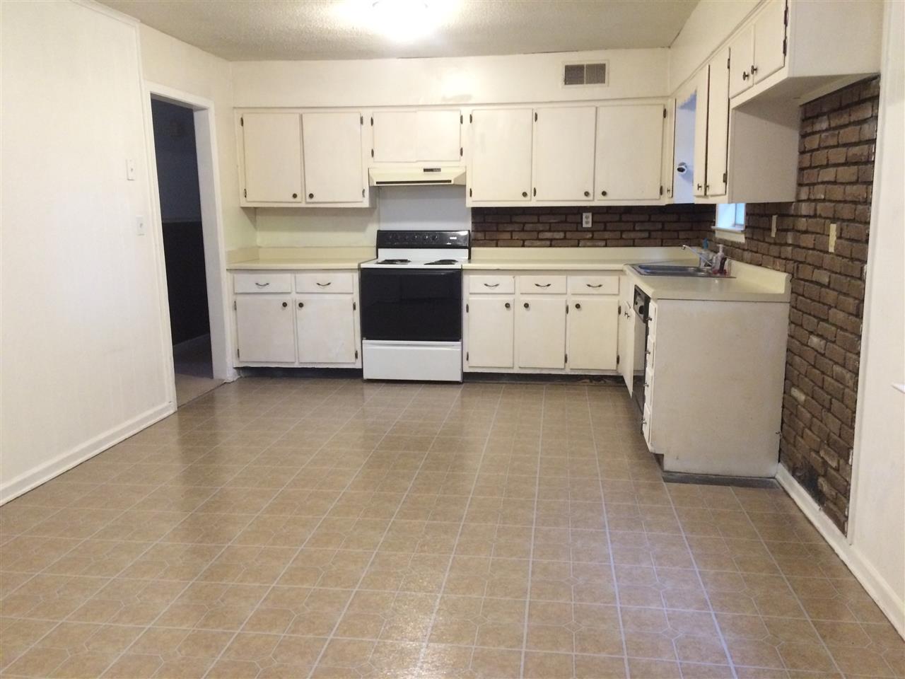 327 Riley St, Hernando, MS 38632 photo 3