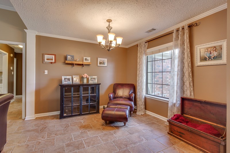 6555 Yale Rd, Bartlett, TN 38134 photo 4