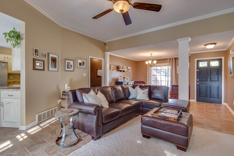 6555 Yale Rd, Bartlett, TN 38134 photo 9