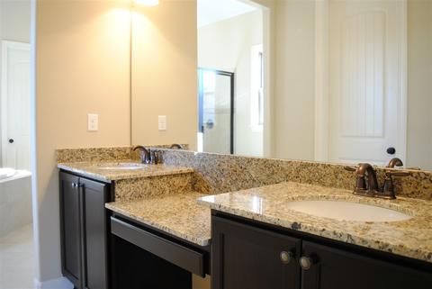 8739 Brunswick Forest Cir, Bartlett, TN 38133 photo 14