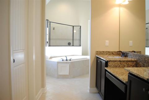 8739 Brunswick Forest Cir, Bartlett, TN 38133 photo 13