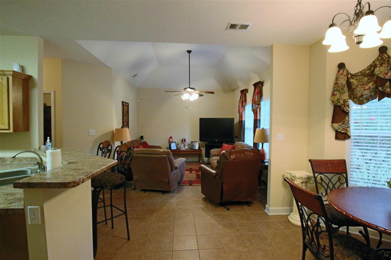 7314 Thomas Dr, Olive Branch, MS 38654 photo 10