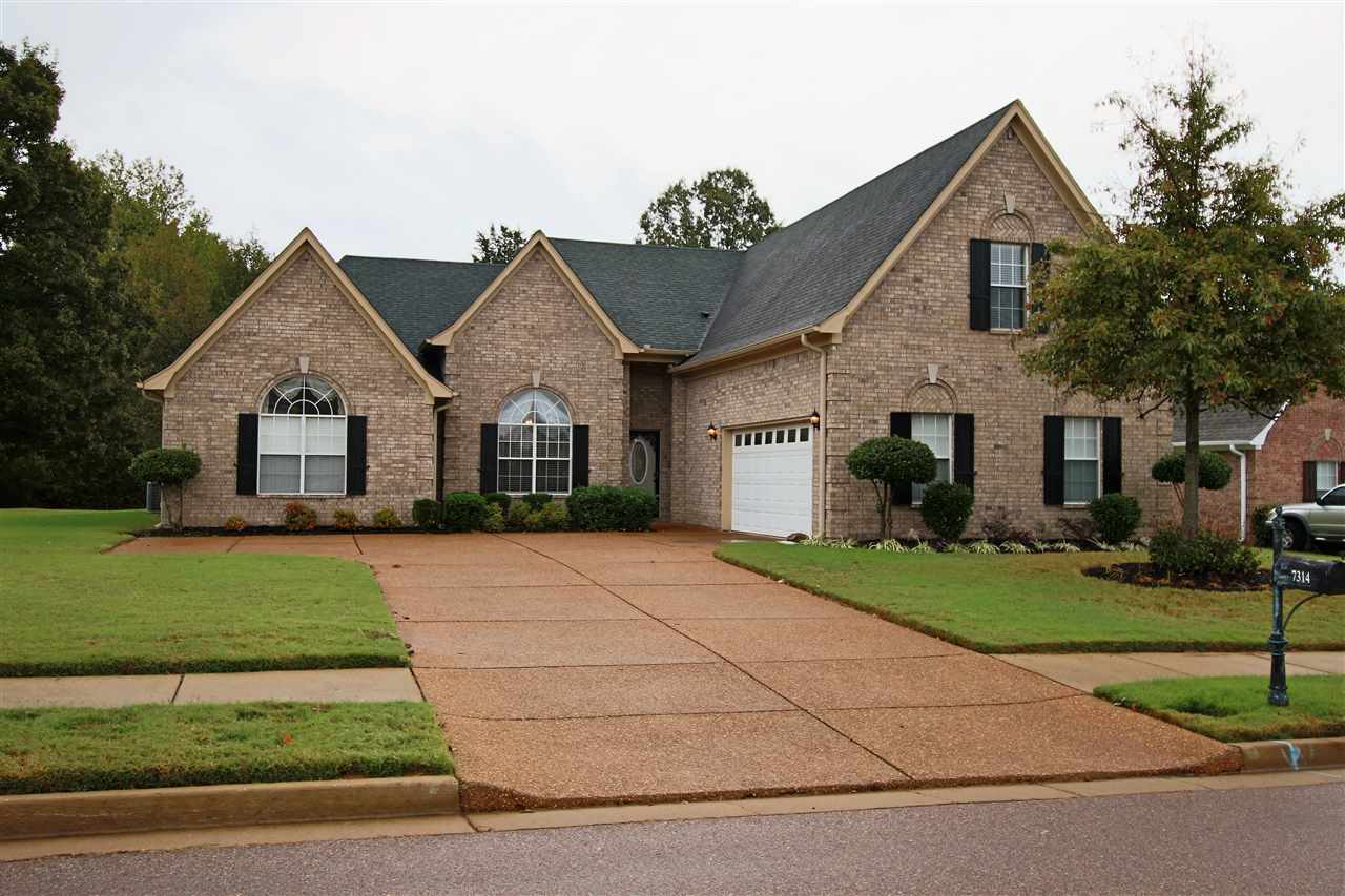 7314 Thomas Dr, Olive Branch, MS 38654 photo 1