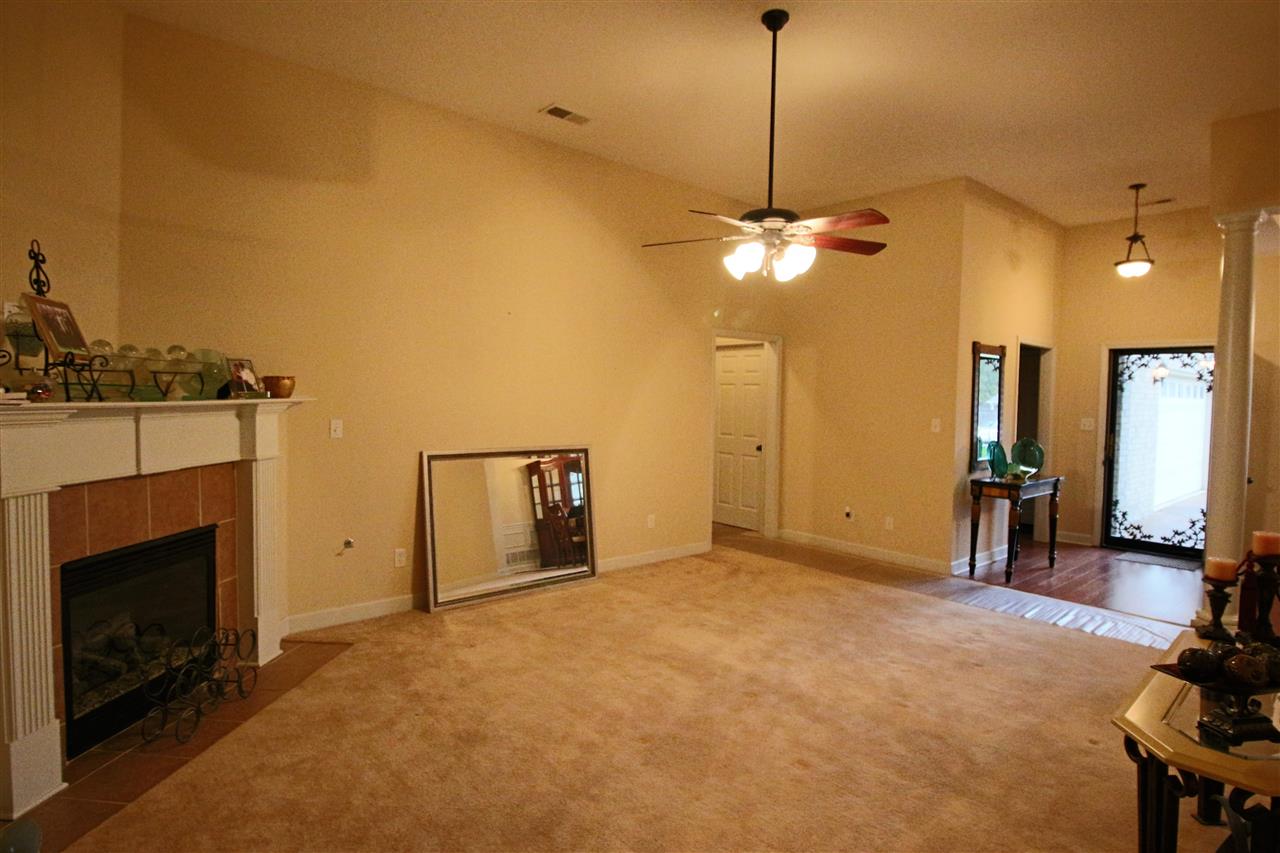 7314 Thomas Dr, Olive Branch, MS 38654 photo 3