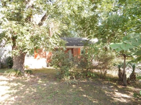 800 Eastern Dr, Memphis, TN 38122 photo 1