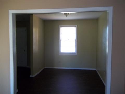 1663 Silver St, Memphis, TN 38106 photo 2