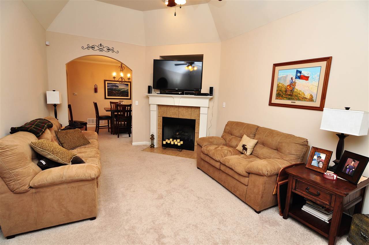 6027 Grayce Dr, Bartlett, TN 38134 photo 4