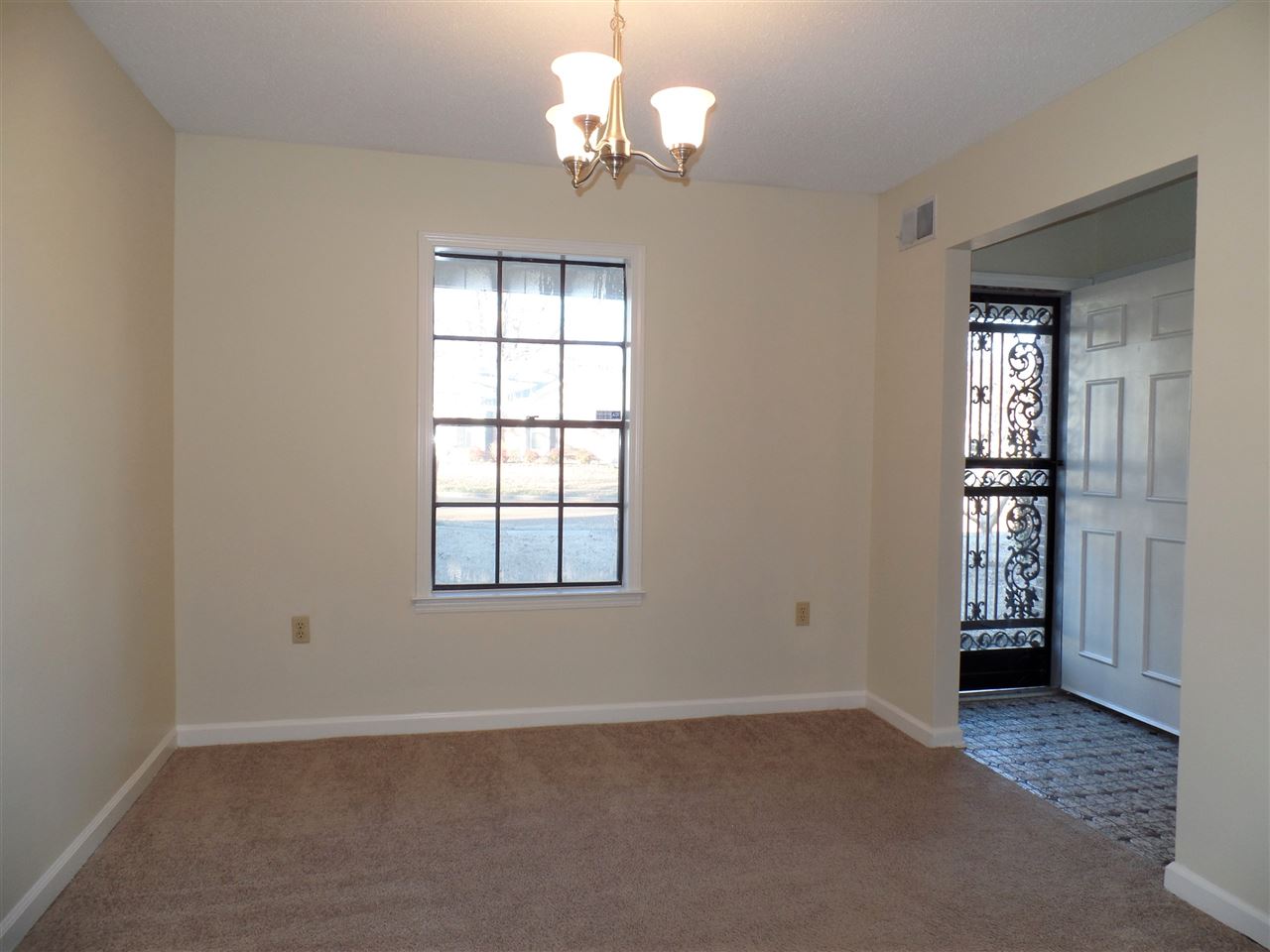 6395 Briergate Dr, Bartlett, TN 38134 photo 3