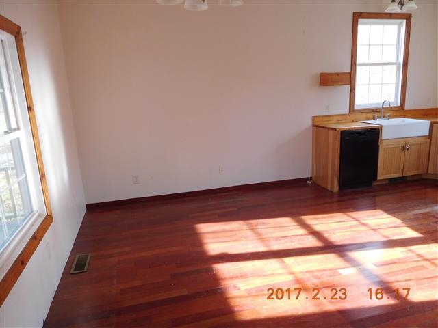 470 Old Man Loop, Olivehill, TN 38475 photo 12