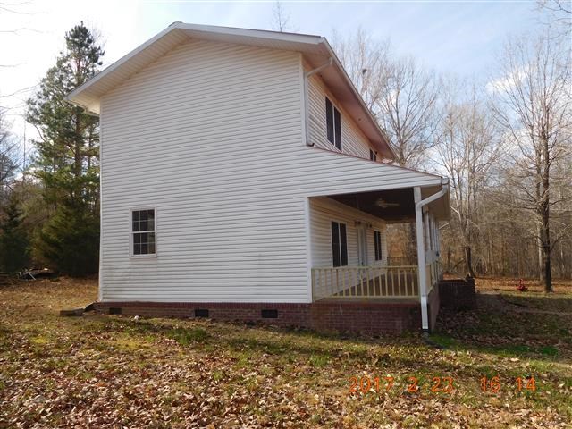 470 Old Man Loop, Olivehill, TN 38475 photo 3