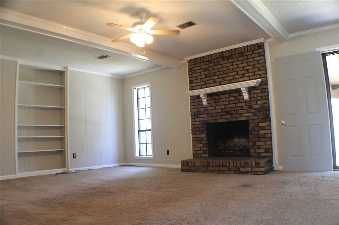3775 Shallowhill Dr, Bartlett, TN 38135 photo 2