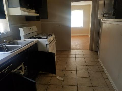 2296 Devoy Dr, Memphis, TN 38108 photo 7