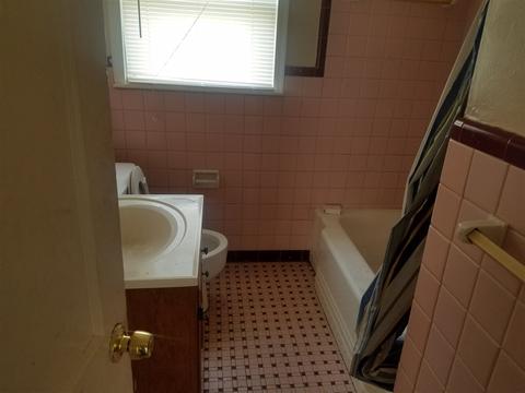 2296 Devoy Dr, Memphis, TN 38108 photo 13