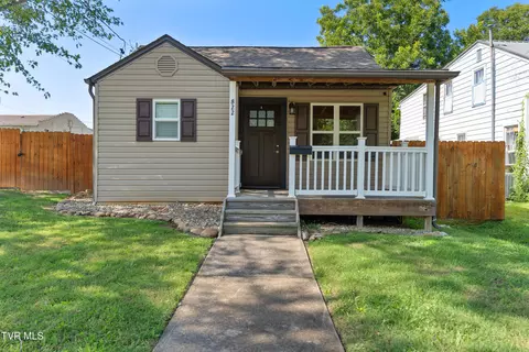 822 Carson Street Greeneville Tn 37743, Greeneville, TN 37743