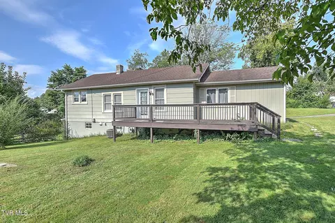 2021 Windsor Avenue Bristol Tn 37620, Bristol, TN 37620