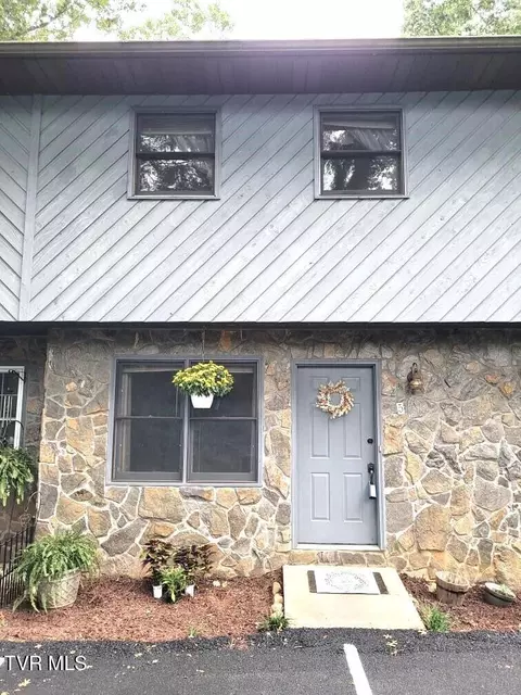 348 River Road 5c Bluff City Tn 37618, Bluff City, TN 37618