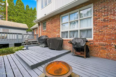 Exterior - 1043 SE Circle Drive Wise Va 24293, Wise, VA 24293 photo 9 of 12