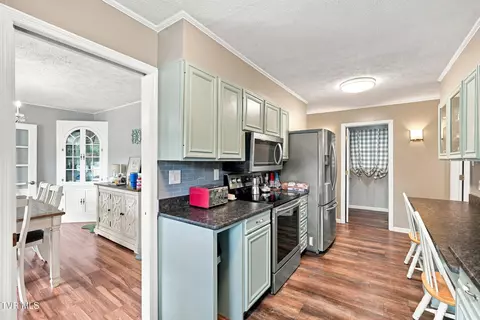 Kitchen - 1043 SE Circle Drive Wise Va 24293, Wise, VA 24293 photo 3 of 3